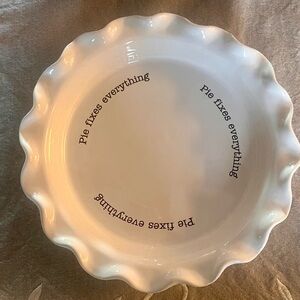 Mud Pie ceramic pie plate